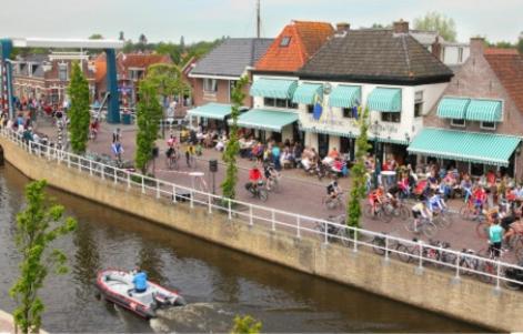 Stadsherberg 'Het Wapen Van Ijlst' Bagian luar foto