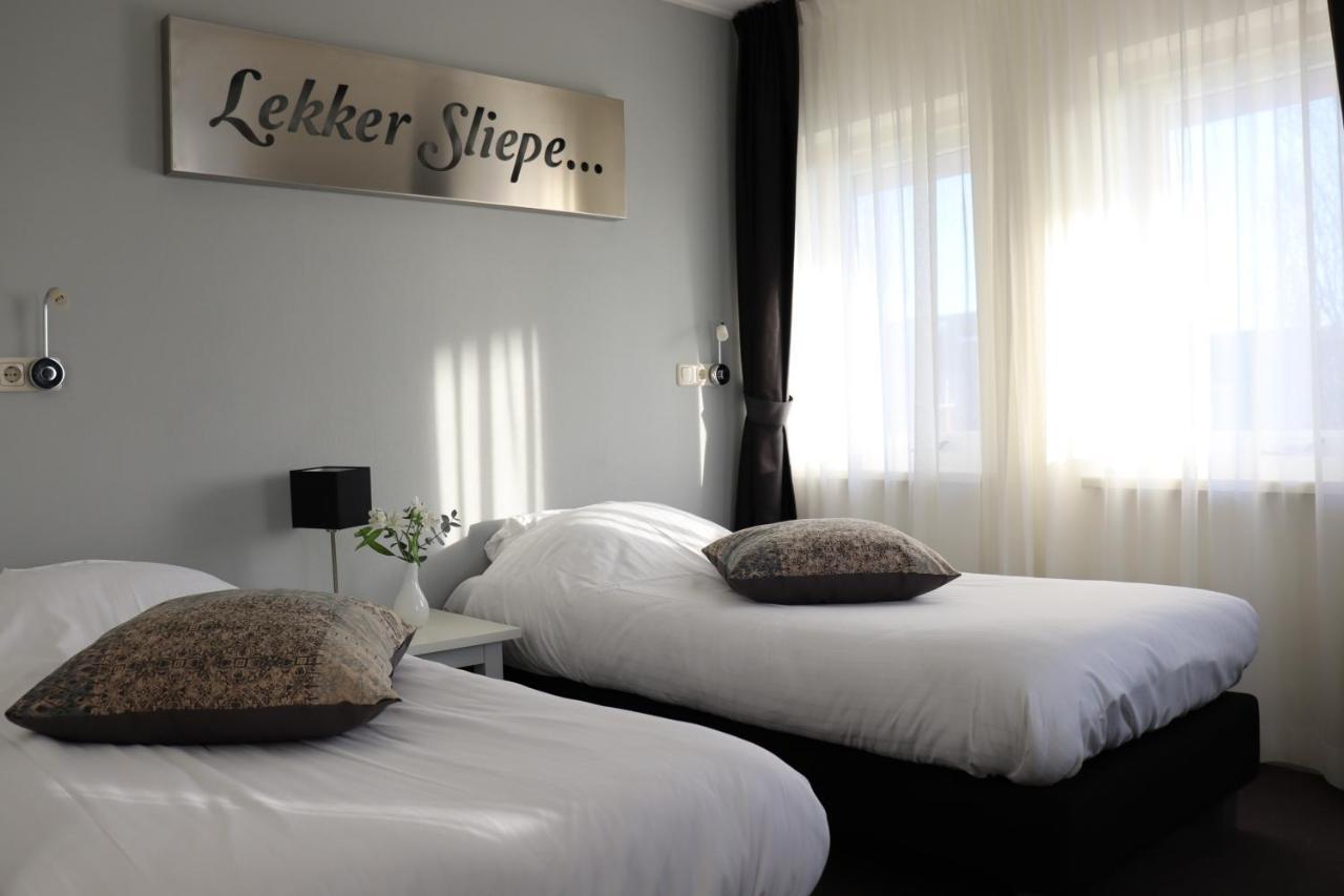 Stadsherberg 'Het Wapen Van Ijlst' Bagian luar foto